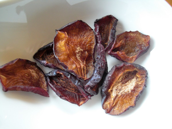 Getrocknete Pflaumen bzw Zwetschgen für fränkischen Sauerbraten