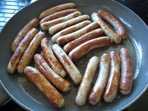 Kleine Nürnberger Bratwürste.
