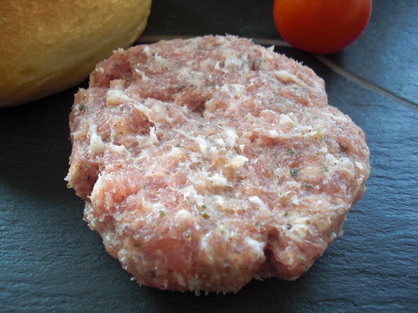 Frikadelle aus fränkischem Bratwurstbrät