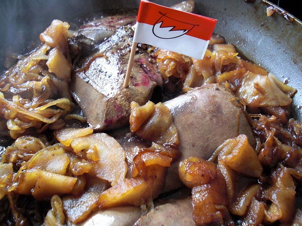 Leber mit schwarzen Johannisbeerlikör-Soße