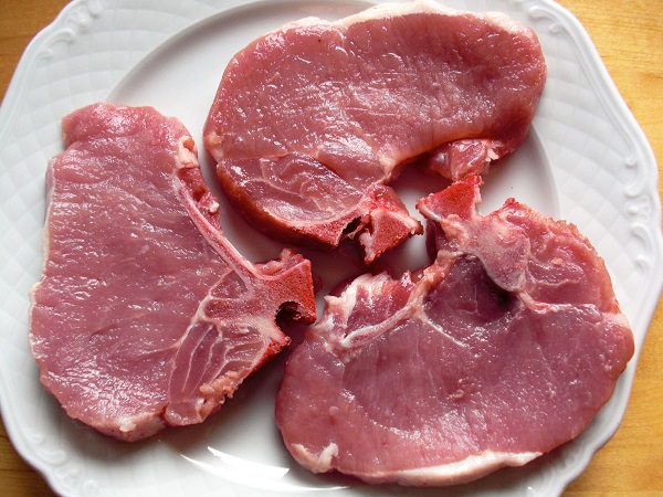 Fränkisches Schweinekotelett mit Sauerkraut und Apfel – Fränkische Tapas