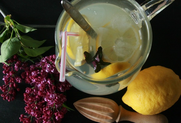 Zitronenlimonade selbstgemacht