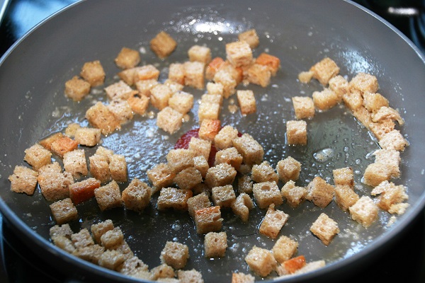 Croutons rösten