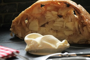 Apfelstrudel