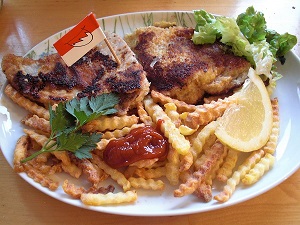 Wiener Schnitzel mit Pommes