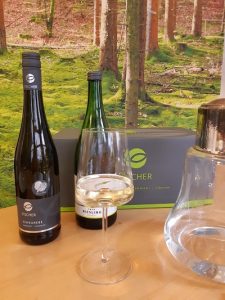Fränkischer Weißwein zur fränkischen Forelle
